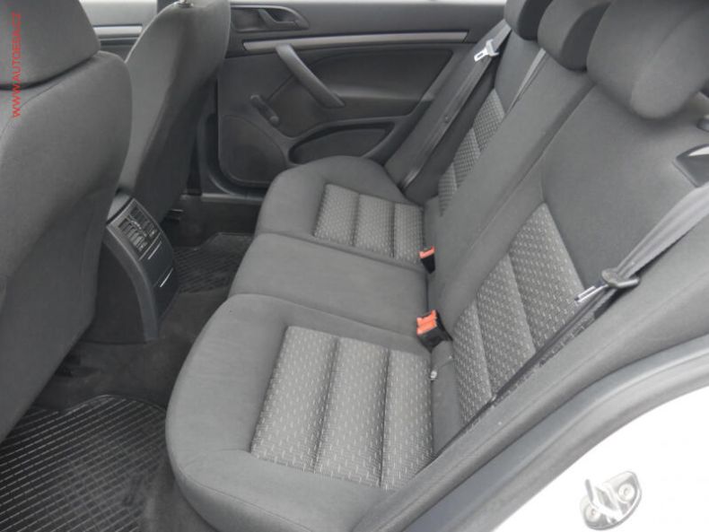 Škoda Octavia - hlavní fotka