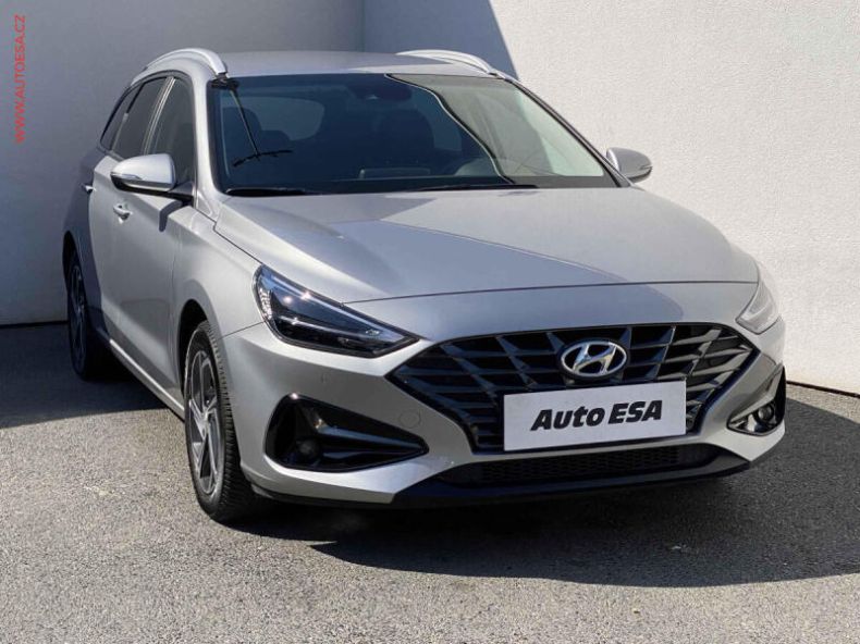 Hyundai i30 - hlavní foto
