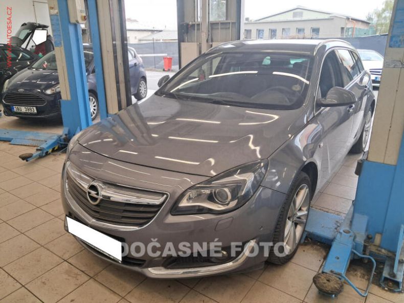 Opel Insignia - hlavní fotka inzerátu