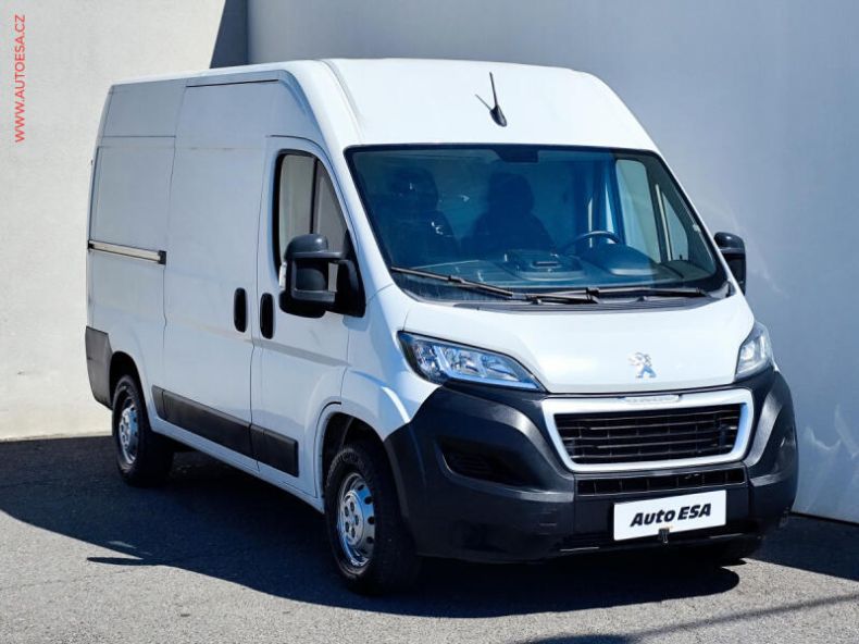 Peugeot Boxer - hlavní foto