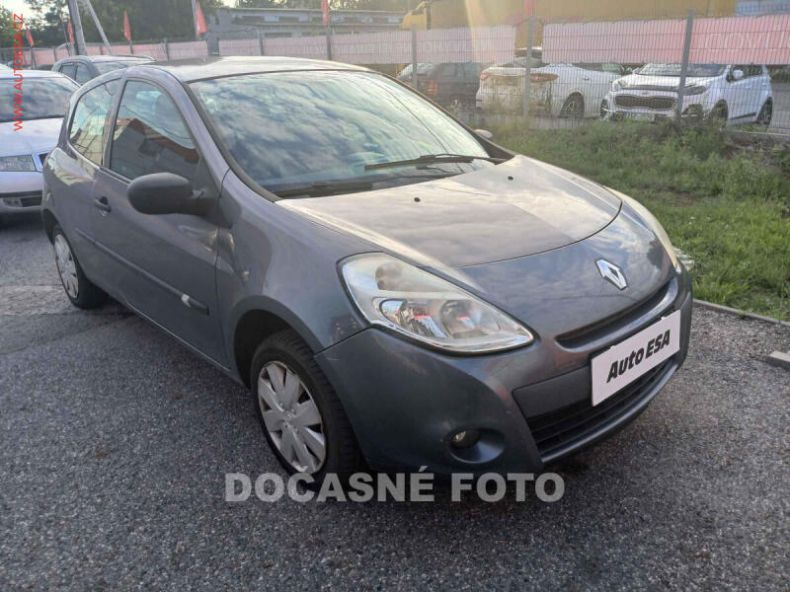 Renault Clio - hlavní fotka inzerátu