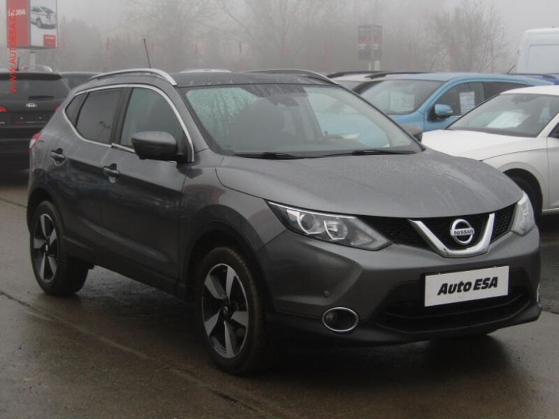 Nissan Qashqai - hlavní fotka inzerátu