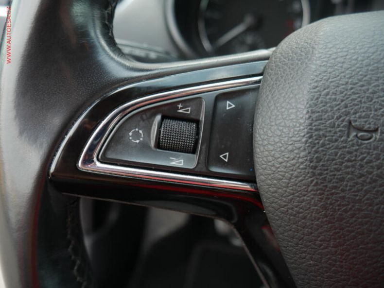 Škoda Octavia - hlavní fotka