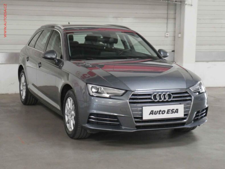 Audi A4 - hlavní foto