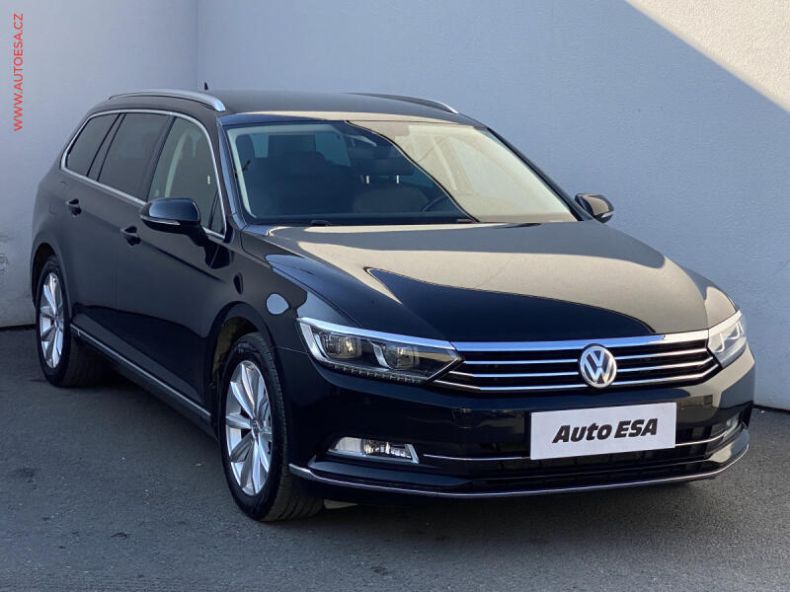 Volkswagen Passat - hlavní fotka inzerátu
