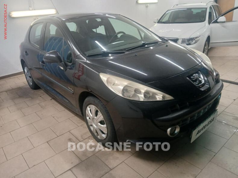 Peugeot 207 - hlavní foto