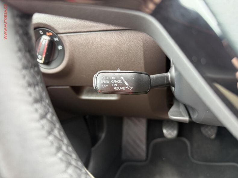 Škoda Octavia - hlavní fotka