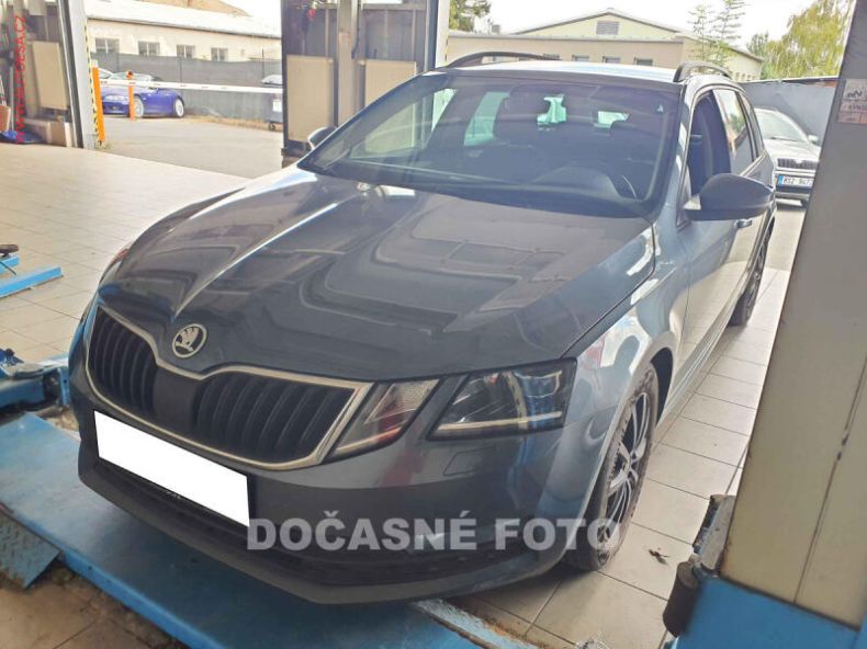 Škoda Octavia - hlavní foto