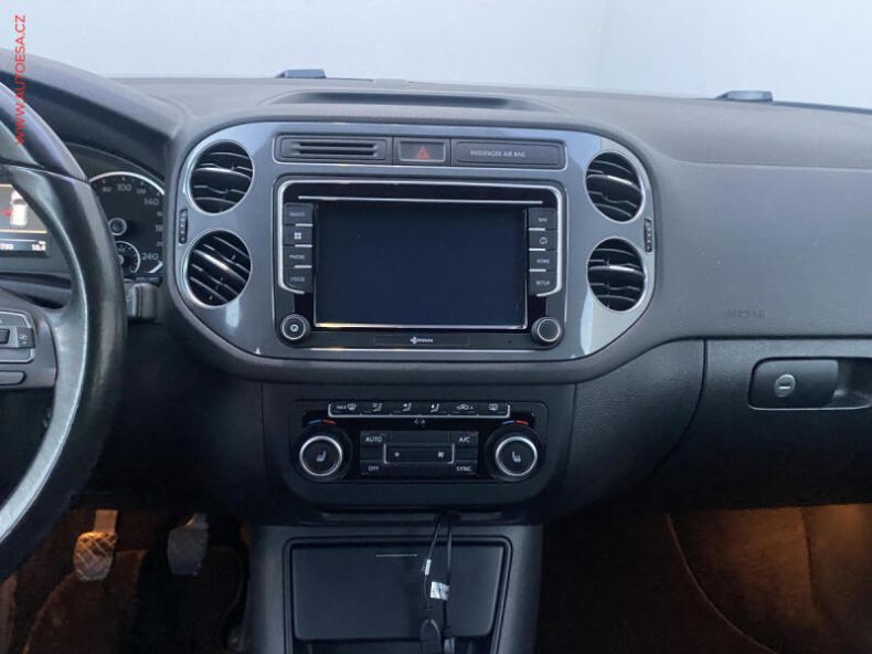 Volkswagen Tiguan - hlavní fotka