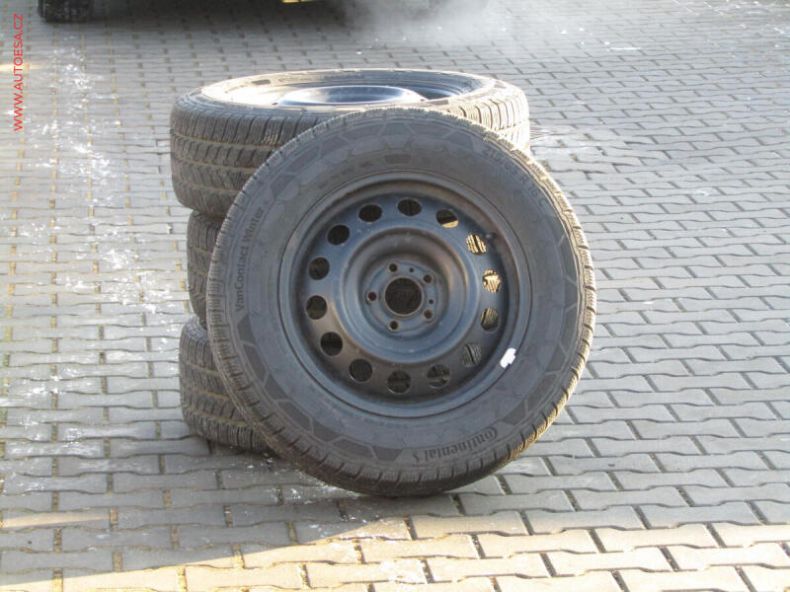 Toyota ProAce - hlavní fotka