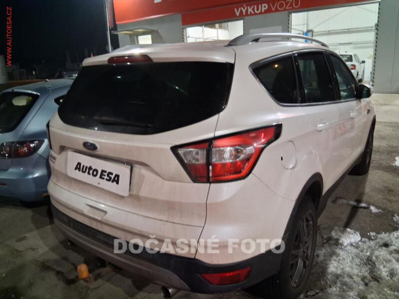 Ford Kuga - hlavní fotka