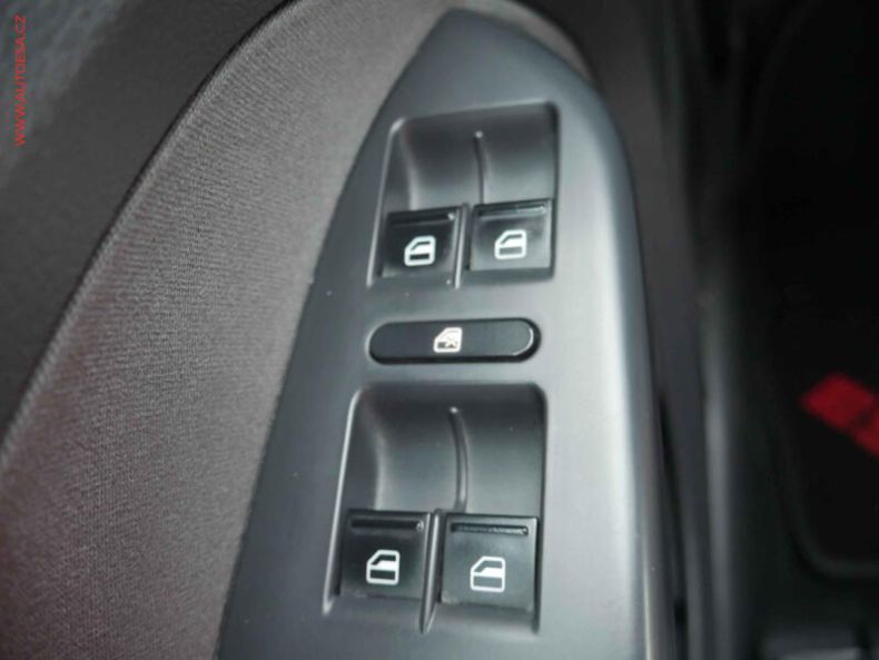 Volkswagen Touran - hlavní fotka