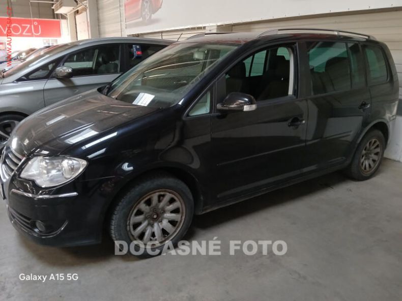 Volkswagen Touran - hlavní fotka inzerátu