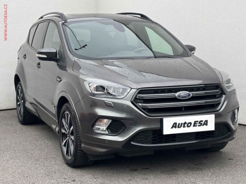 Ford Kuga - hlavní foto