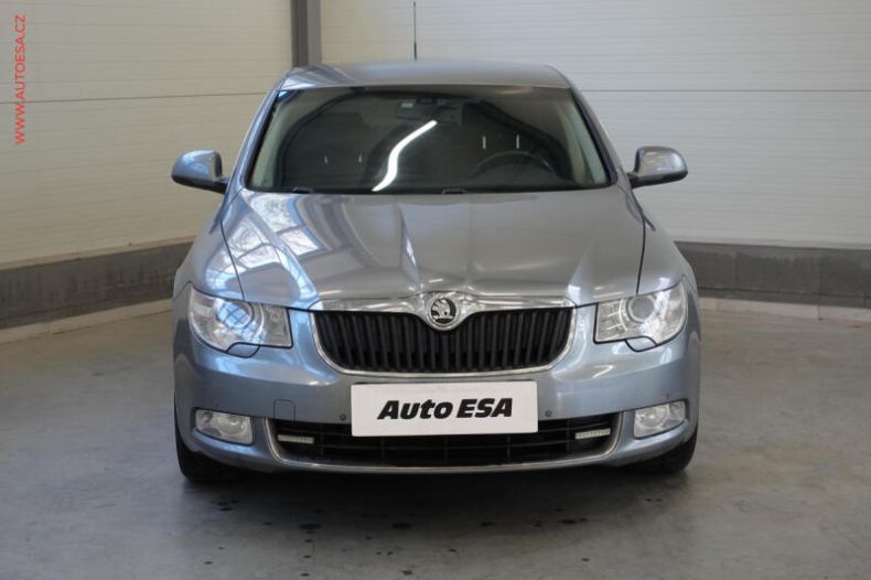 Škoda Superb - hlavní fotka