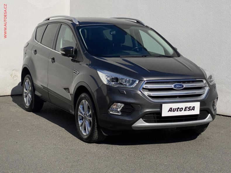 Ford Kuga - hlavní foto