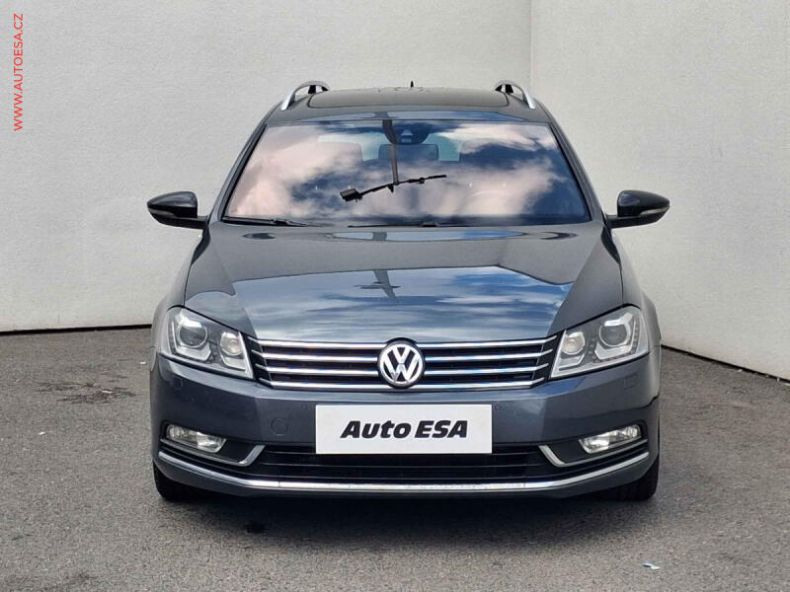 Volkswagen Passat - hlavní fotka