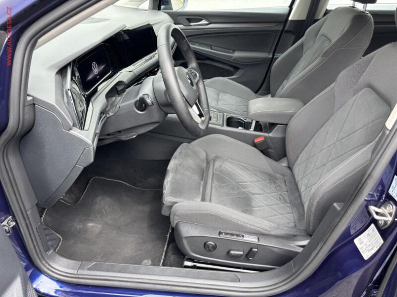 Volkswagen Golf - hlavní fotka