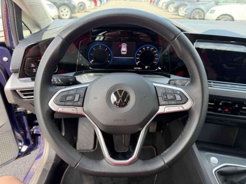 Volkswagen Golf - hlavní fotka