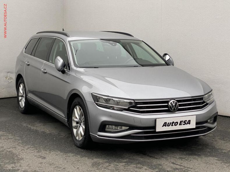 Volkswagen Passat - hlavní foto