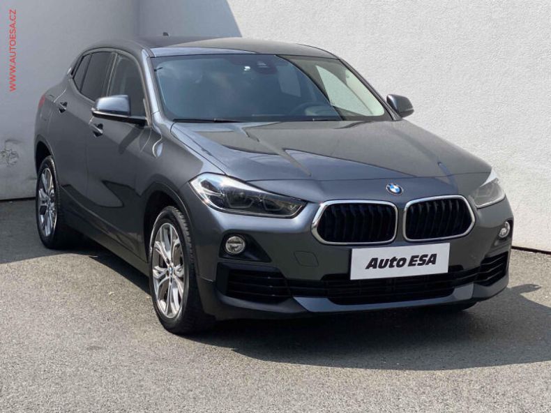 BMW X2 - hlavní foto