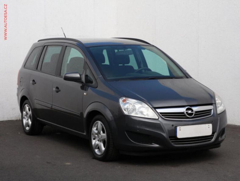 Opel Zafira - hlavní foto
