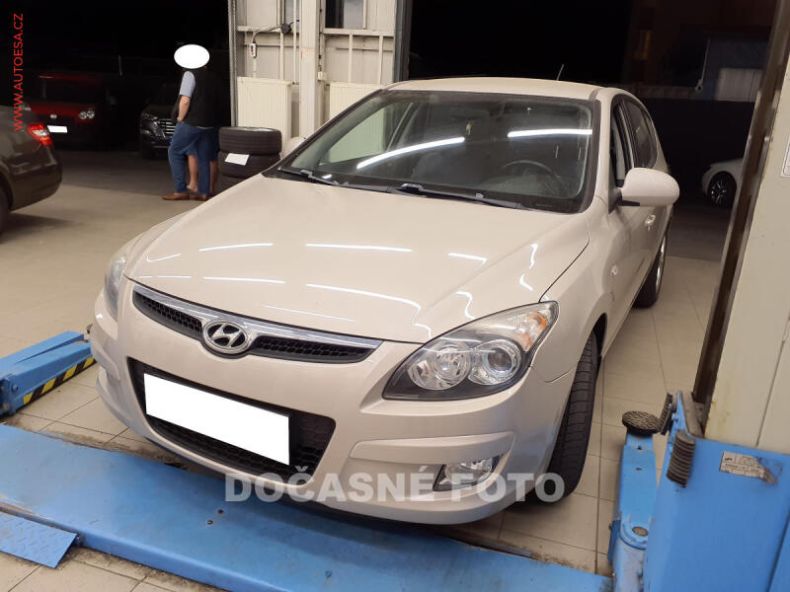 Hyundai i30 - hlavní fotka inzerátu