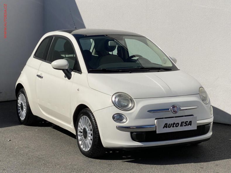 Fiat 500 - hlavní foto