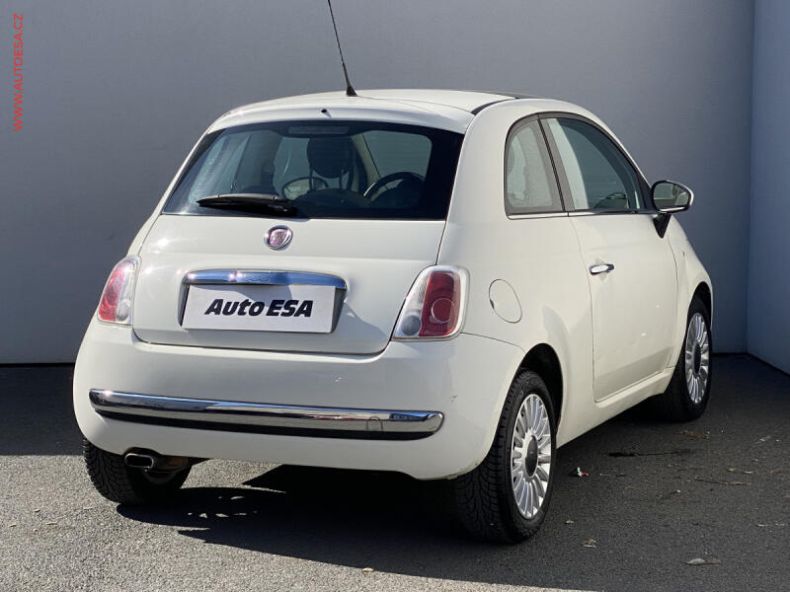 Fiat 500 - hlavní fotka
