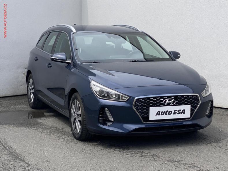 Hyundai i30 - hlavní foto