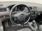 Volkswagen Jetta - fotka číslo 12