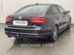 Volkswagen Jetta - fotka číslo 3