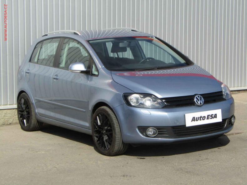 Volkswagen Golf - hlavní foto