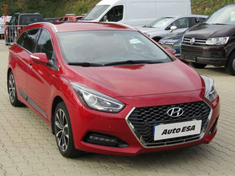 Hyundai i40 - hlavní foto