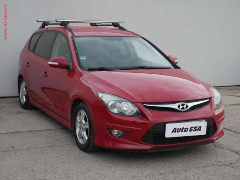 Hyundai i30 - hlavní foto