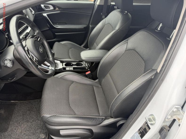 Kia XCeed - hlavní fotka