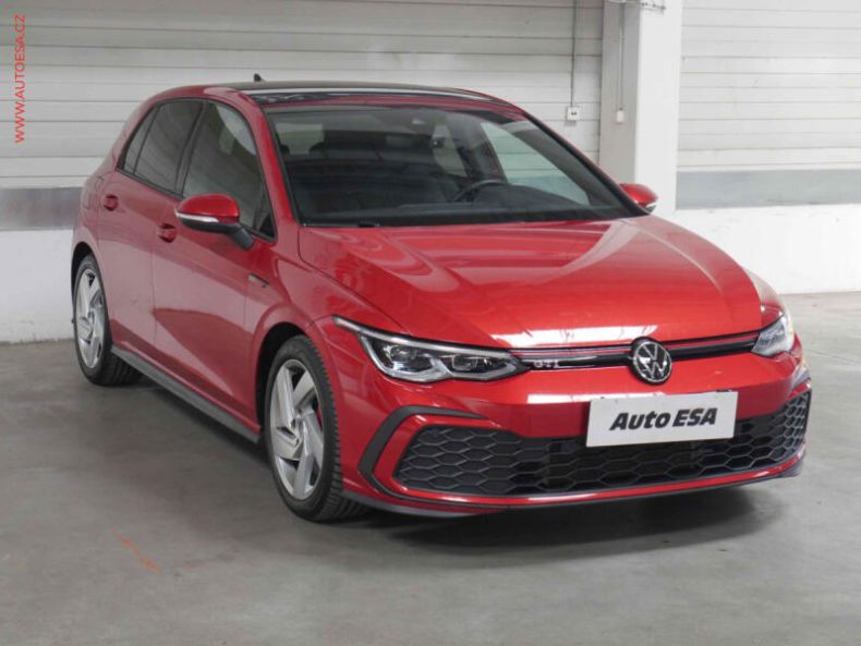Volkswagen Golf - hlavní fotka inzerátu