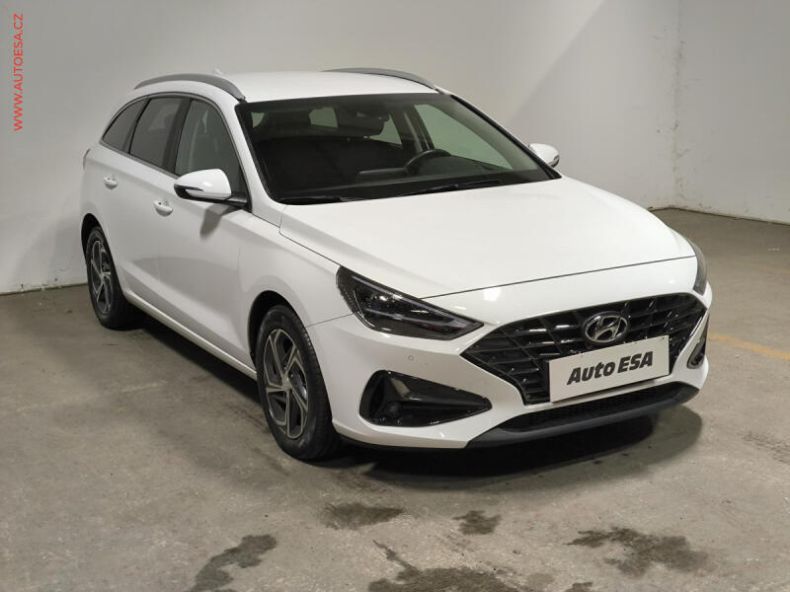 Hyundai i30 - hlavní foto