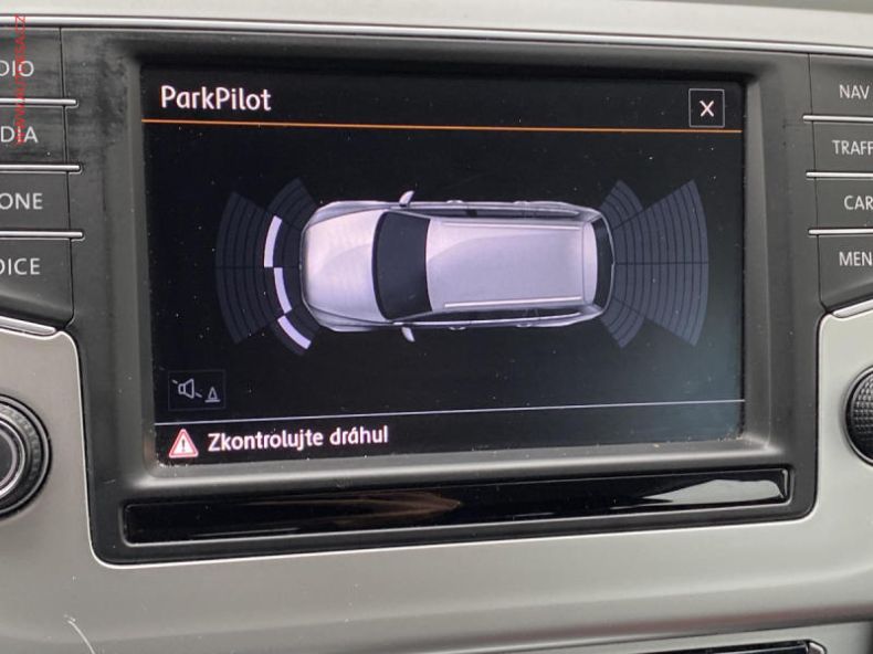 Volkswagen Passat - hlavní fotka