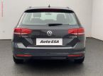 Volkswagen Passat - fotka číslo 4