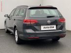 Volkswagen Passat - fotka číslo 5