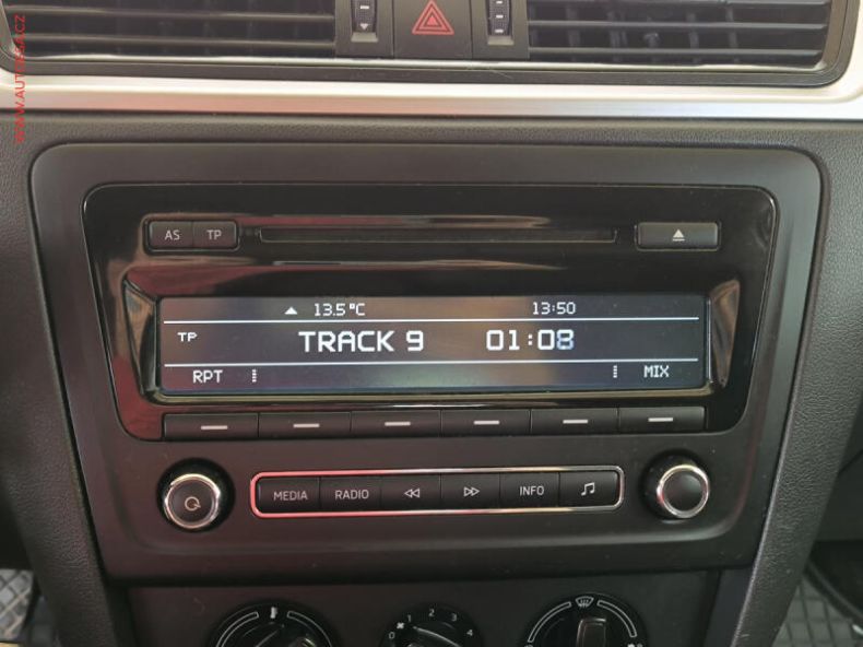 Škoda Rapid - hlavní fotka