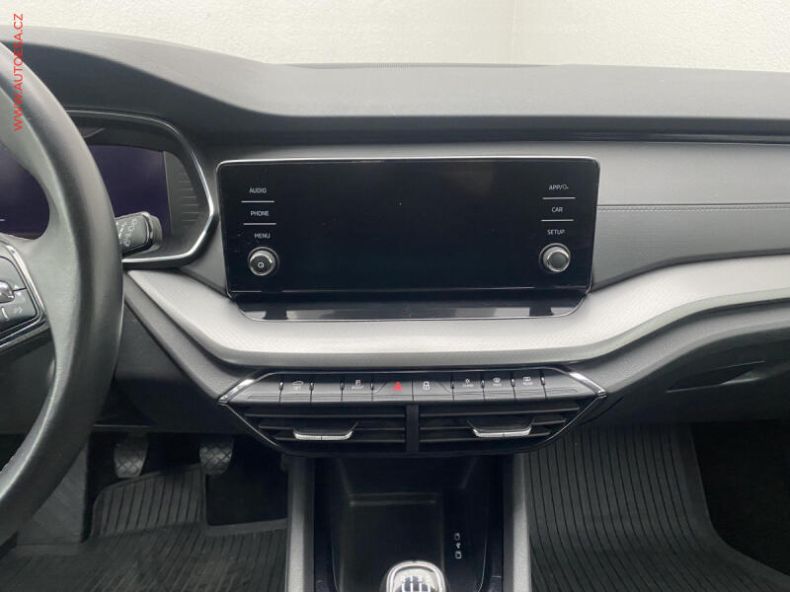 Škoda Octavia - hlavní fotka