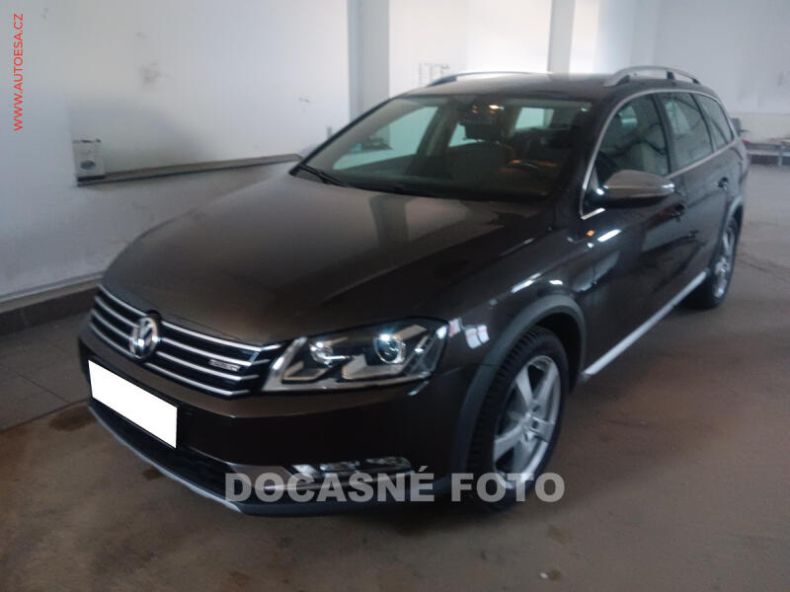 Volkswagen Passat - hlavní fotka inzerátu