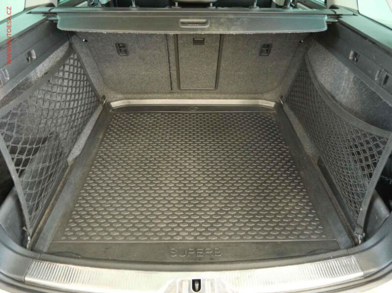 Škoda Superb - hlavní fotka