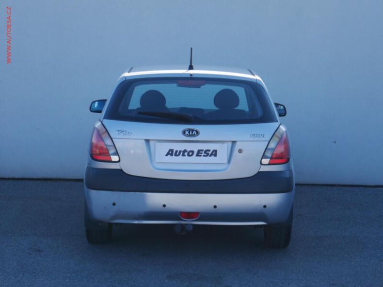 Kia Rio - hlavní fotka