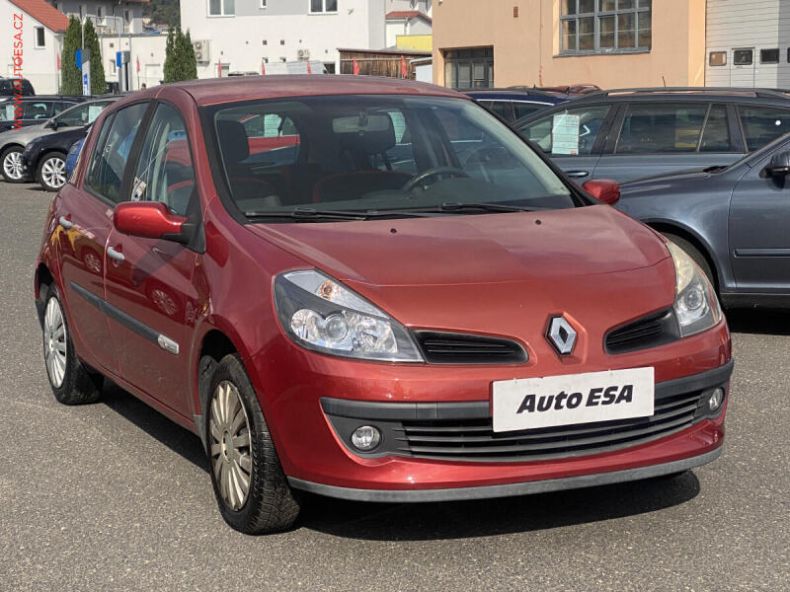 Renault Clio - hlavní fotka inzerátu