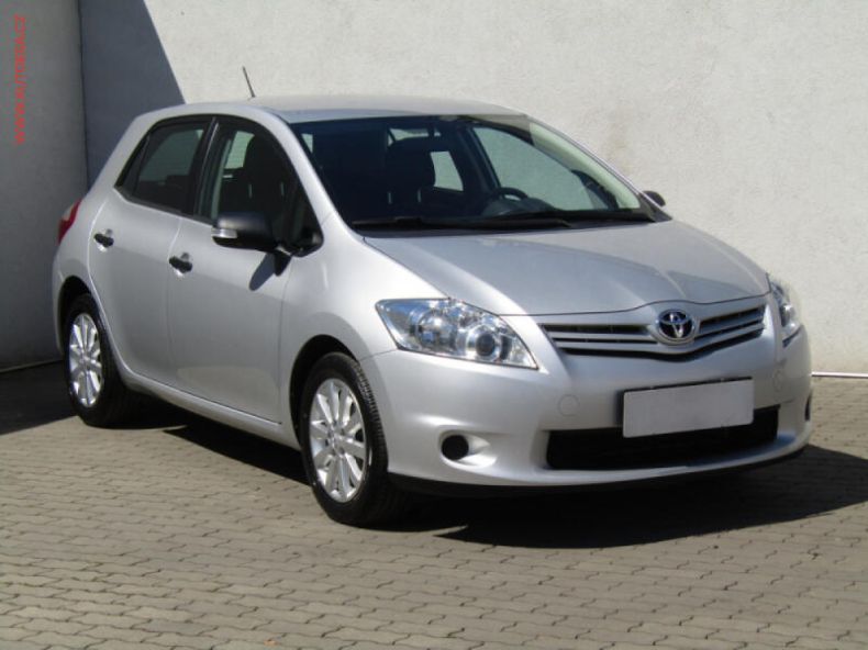 Toyota Auris - hlavní fotka inzerátu