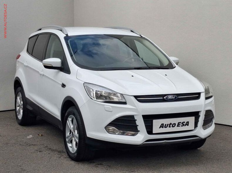 Ford Kuga - hlavní foto