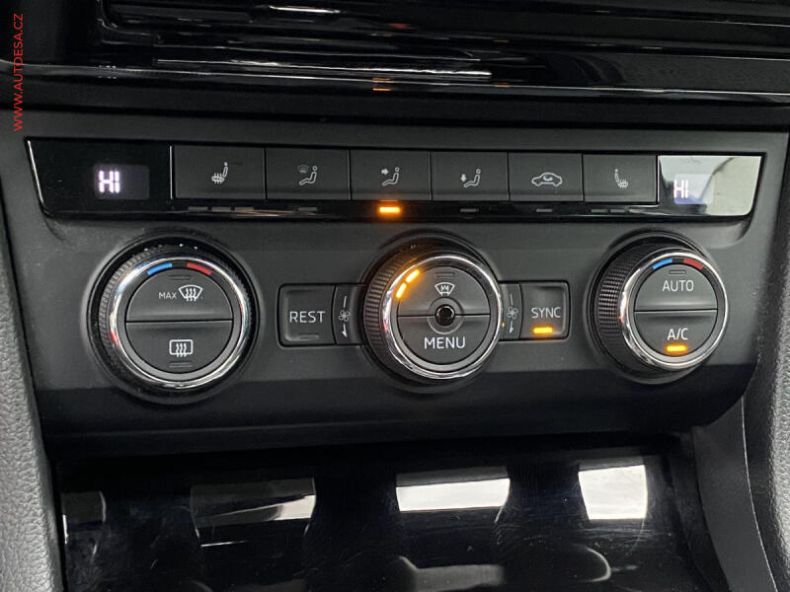 Škoda Superb - hlavní fotka